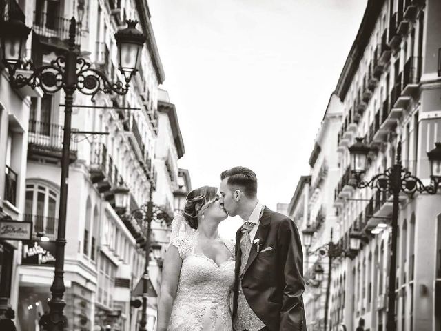 La boda de Alberto  y Andrea  en Zaragoza, Zaragoza 13