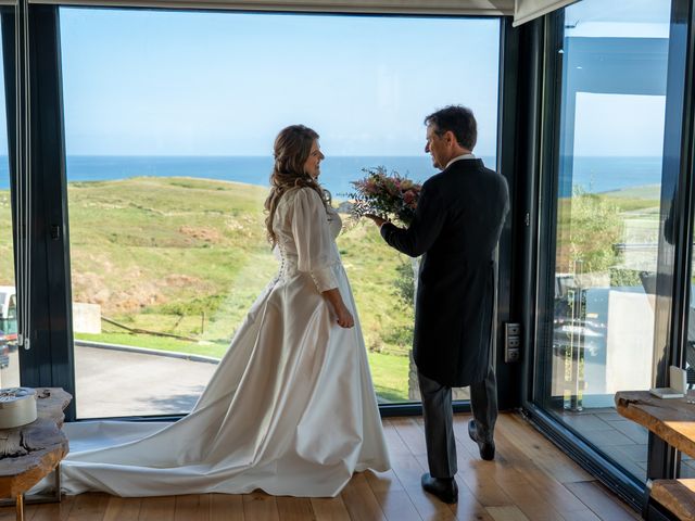 La boda de Alejandro y Candela en Santillana Del Mar, Cantabria 16