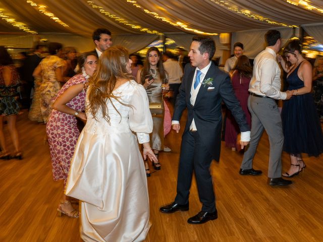 La boda de Alejandro y Candela en Santillana Del Mar, Cantabria 61