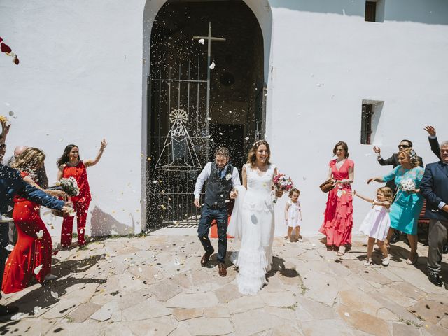 La boda de Juan y Laura en Santander, Cantabria 24