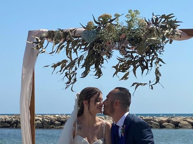 La boda de Santi y Leire en Cambrils, Tarragona 4