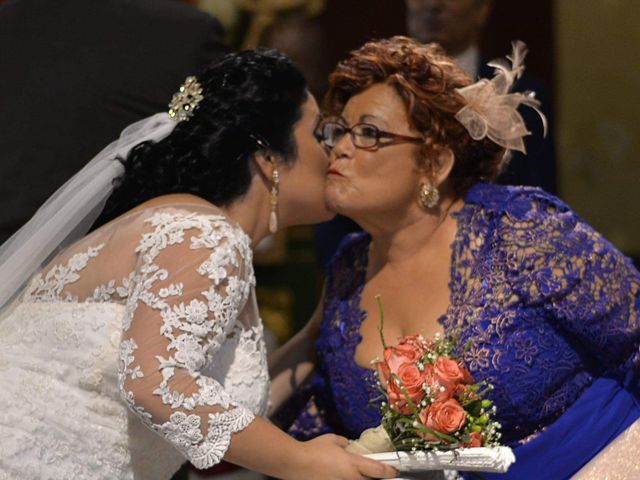 La boda de José  y Isabel en Sevilla, Sevilla 7