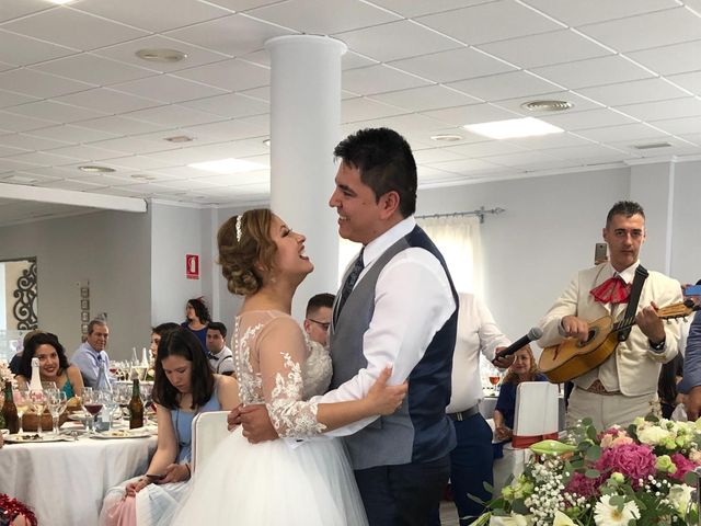 La boda de Belén y Juanma en Las Torres De Cotillas, Murcia 16