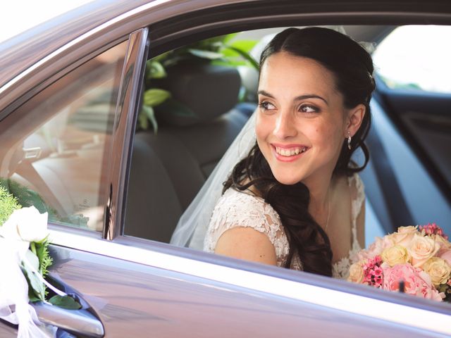 La boda de Juan y Victoria   en Valencia, Valencia 11