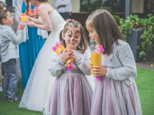 La boda de Jonatan y Eva en Sant Boi De Llobregat, Barcelona 15