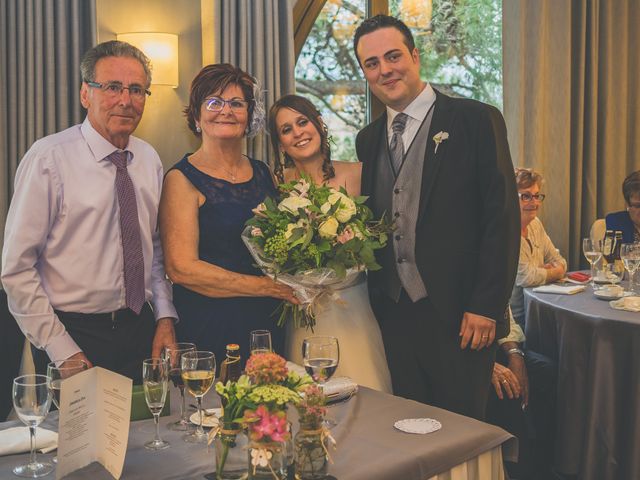 La boda de Jonatan y Eva en Sant Boi De Llobregat, Barcelona 17