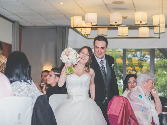 La boda de Jonatan y Eva en Sant Boi De Llobregat, Barcelona 35