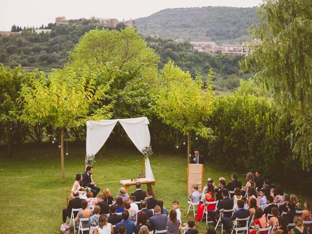 La boda de Victor y Laura en Puig-reig, Barcelona 30