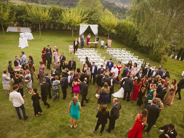 La boda de Victor y Laura en Puig-reig, Barcelona 40