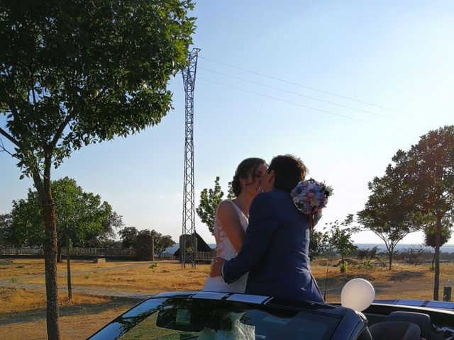 La boda de Miriam y Miguel Angel en Santiago De Alcantara, Cáceres 5