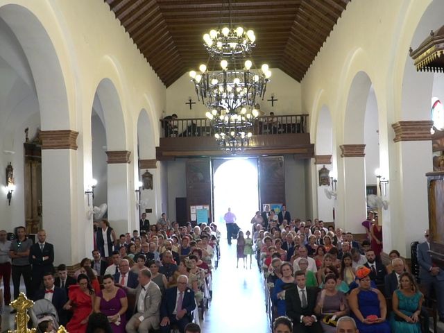 La boda de Adrián y Salud en Alhaurin De La Torre, Málaga 20