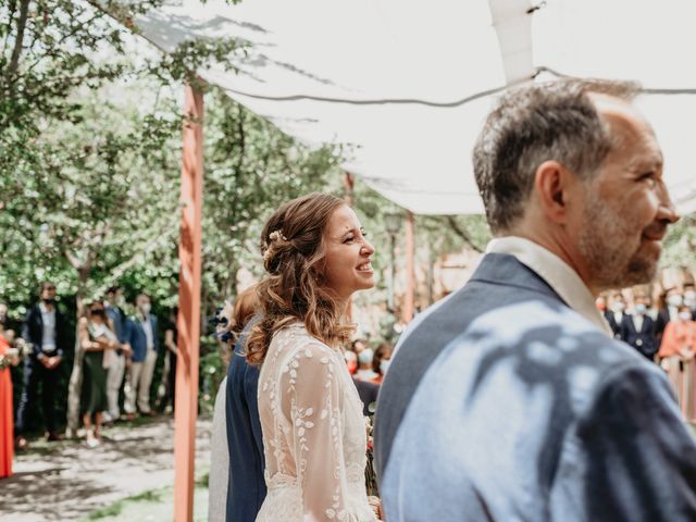 La boda de Javi y Sara en Torrecaballeros, Segovia 211