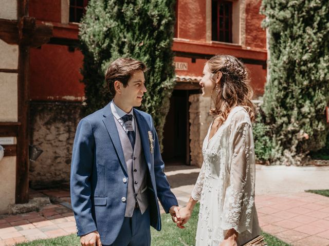 La boda de Javi y Sara en Torrecaballeros, Segovia 264
