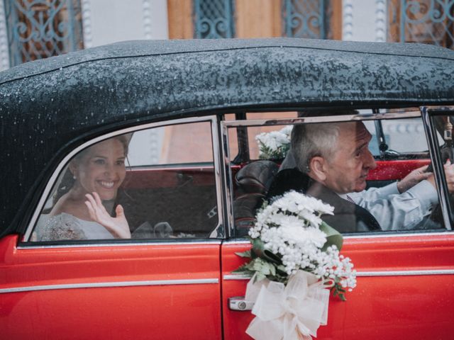 La boda de Carlos y Sara en Godella, Valencia 34