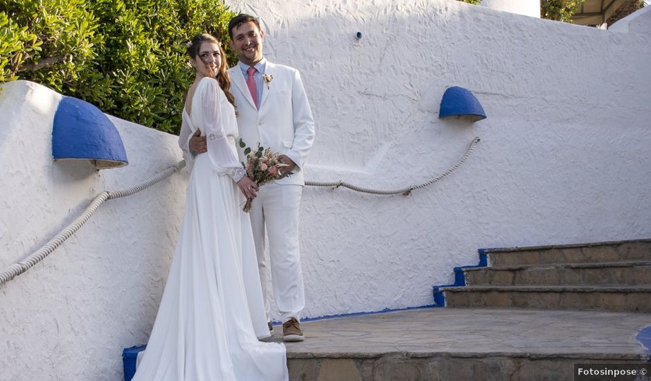 La boda de Pau y Candela en Garraf, Barcelona