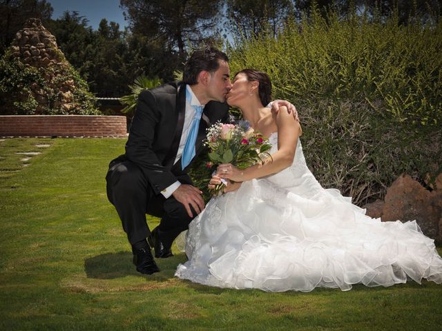 La boda de Alejandro y Hunai en Talamanca Del Jarama, Madrid 29