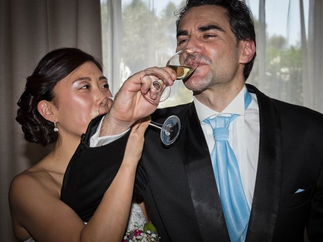 La boda de Alejandro y Hunai en Talamanca Del Jarama, Madrid 34