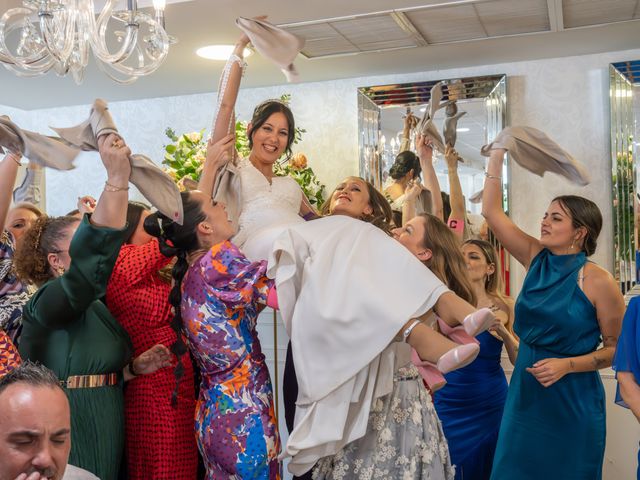 La boda de Yolanda y Alejandro en El Raal, Murcia 11