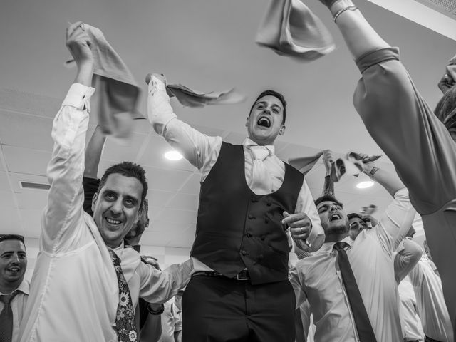 La boda de Yolanda y Alejandro en El Raal, Murcia 12