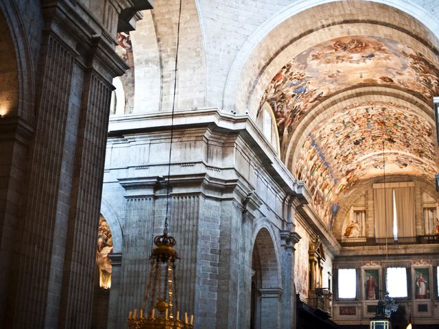 La boda de Christian y Tashy en San Lorenzo De El Escorial, Madrid 25