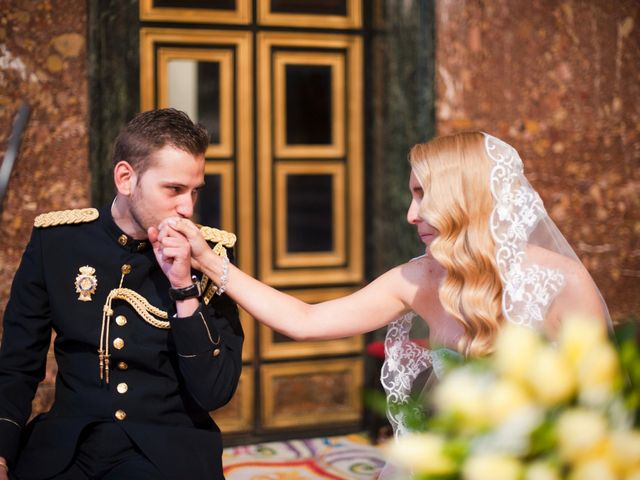 La boda de Christian y Tashy en San Lorenzo De El Escorial, Madrid 31
