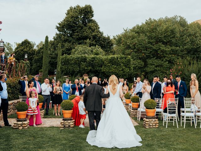 La boda de Rares y Maria en Torremocha Del Jarama, Madrid 10