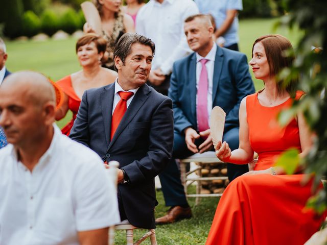 La boda de Rares y Maria en Torremocha Del Jarama, Madrid 15