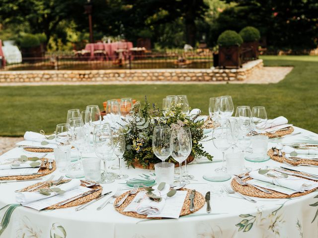 La boda de Rares y Maria en Torremocha Del Jarama, Madrid 29