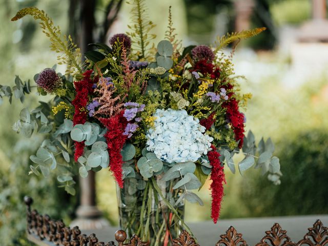 La boda de Rares y Maria en Torremocha Del Jarama, Madrid 39