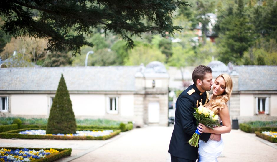 La boda de Christian y Tashy en San Lorenzo De El Escorial, Madrid