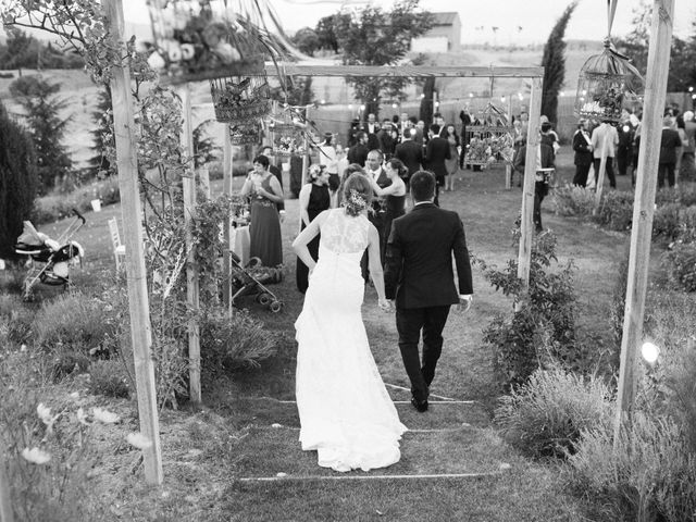 La boda de Miguel Ángel y Laura en San Agustin De Guadalix, Madrid 89