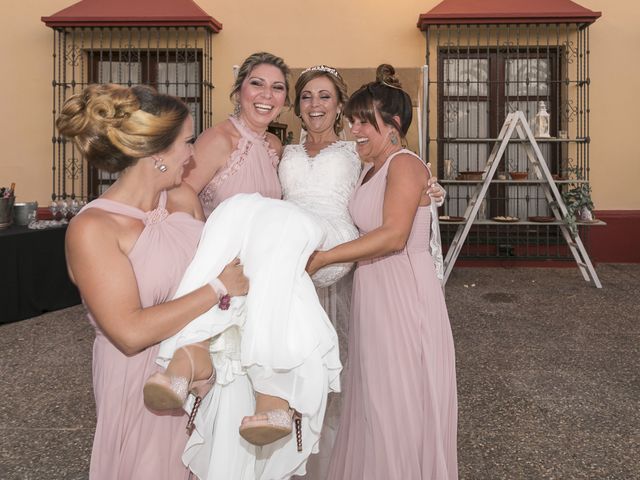 La boda de José Antonio y Agueda en Santiponce, Sevilla 44