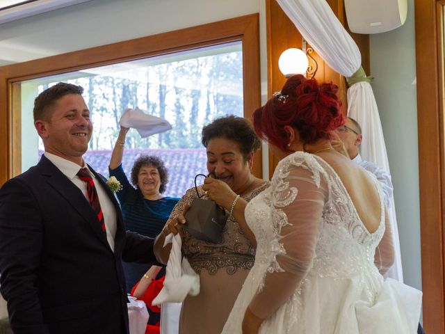 La boda de Marián y Karla en Olot, Girona 55