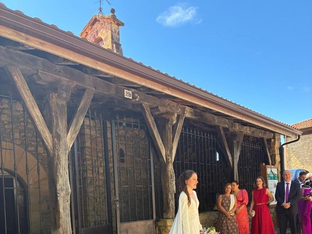 La boda de Javier  y Laura en Leioa, Vizcaya 4