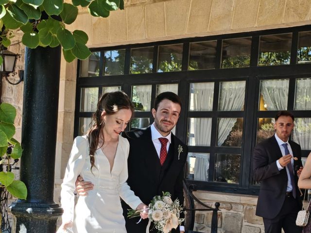 La boda de Javier  y Laura en Leioa, Vizcaya 1