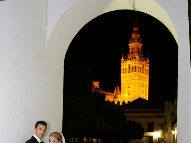 La boda de Mario y Cristina en San Jose De La Rinconada, Sevilla 31