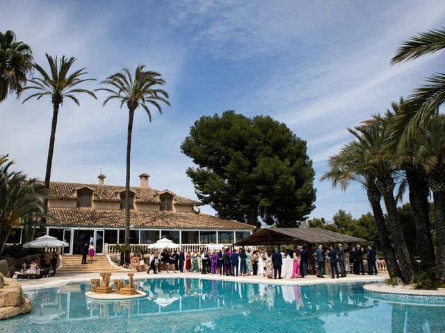 La boda de Bea y Jaime en Benidorm, Alicante 37