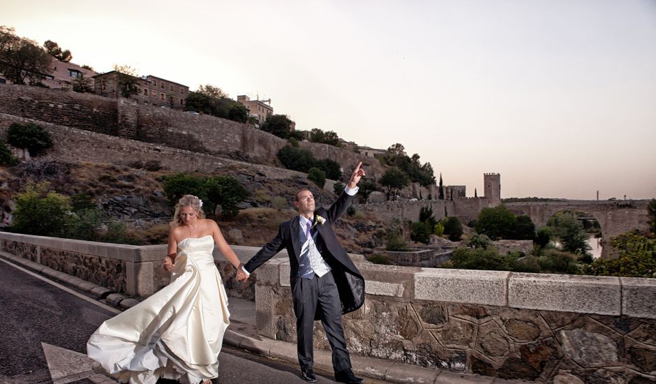 La boda de Marta y David en Toledo, Toledo