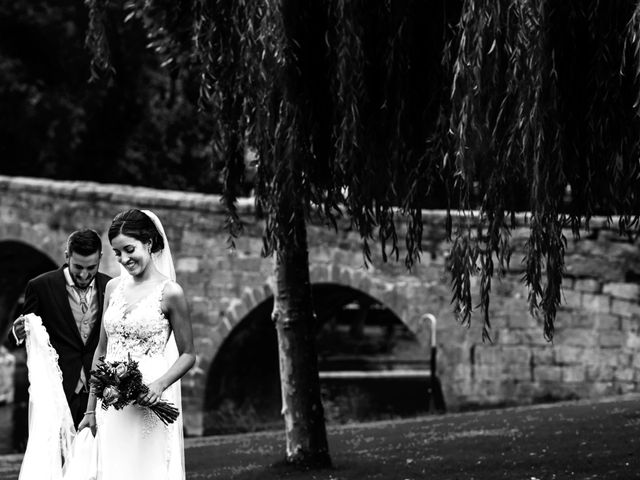 La boda de Juanjo y Vanessa en Navaluenga, Ávila 59