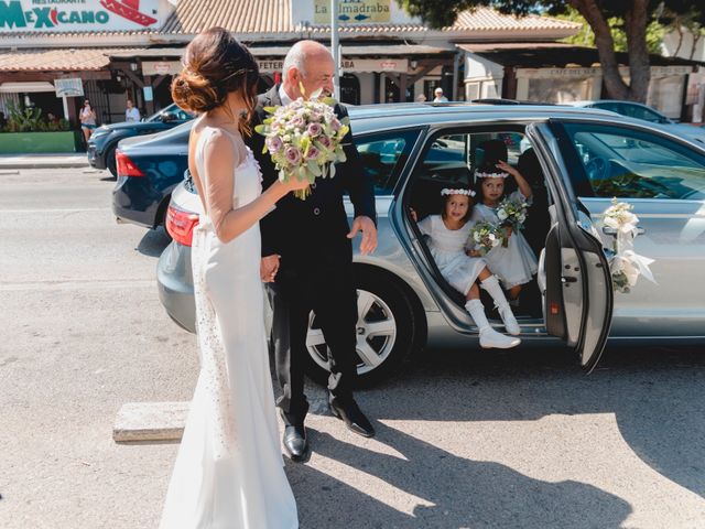 La boda de Miguel y Mari en Chiclana De La Frontera, Cádiz 18