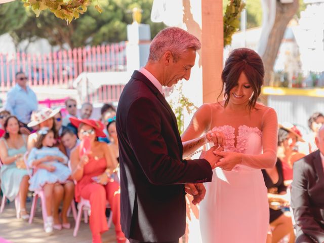 La boda de Miguel y Mari en Chiclana De La Frontera, Cádiz 25