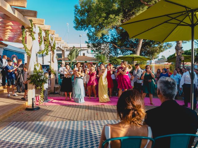 La boda de Miguel y Mari en Chiclana De La Frontera, Cádiz 41