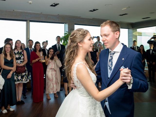 La boda de Philipp y Cris en A Coruña, A Coruña 44