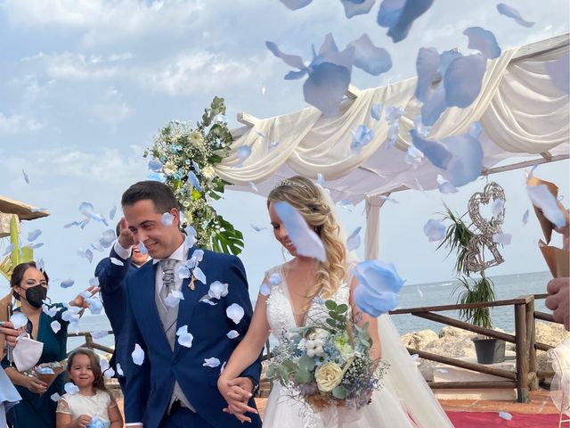 La boda de Julio y Laura en Málaga, Málaga 3