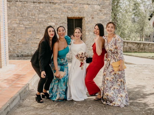 La boda de Elena y Isaac en Morillo De Tou, Huesca 35