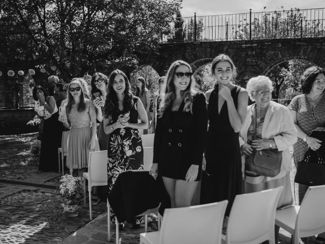 La boda de Elena y Isaac en Morillo De Tou, Huesca 41