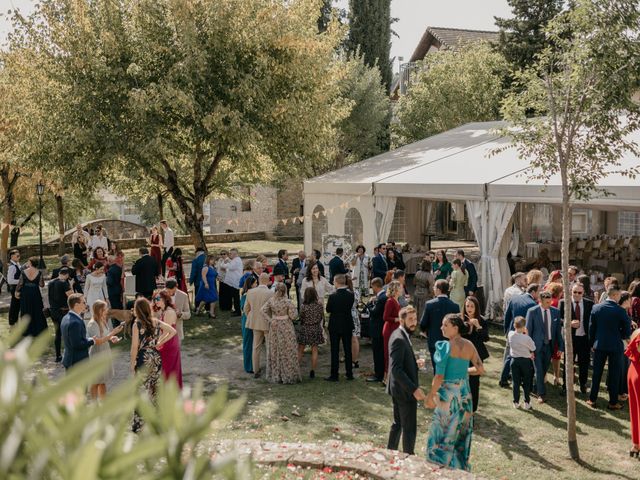 La boda de Elena y Isaac en Morillo De Tou, Huesca 79