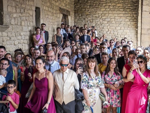 La boda de Javier y Estibaliz en Sos Del Rey Catolico, Zaragoza 17