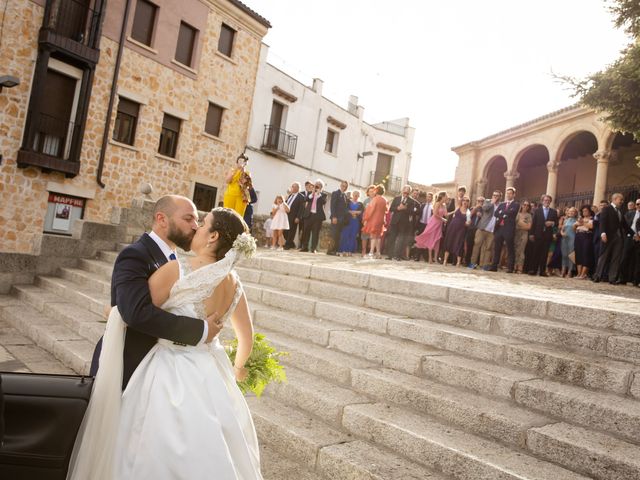 La boda de Alfonso y Maria en San Agustin De Guadalix, Madrid 22