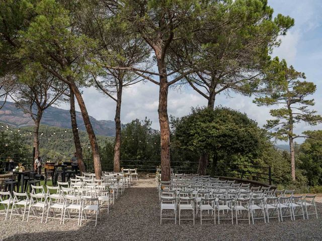 La boda de Miguel y Diana en Sant Feliu Del Raco, Barcelona 12